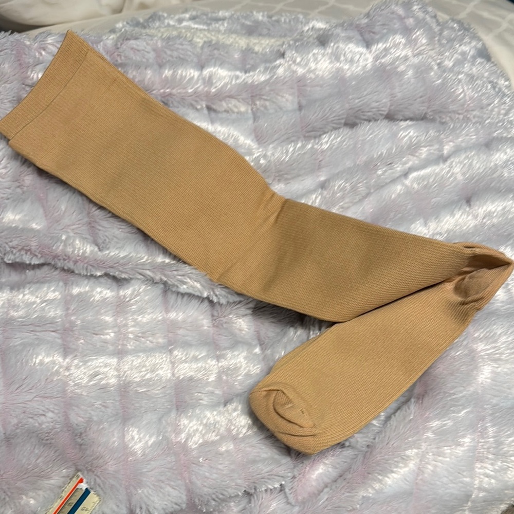 Tan Ribbed Knit Compression Sock - Picture 3 of 4